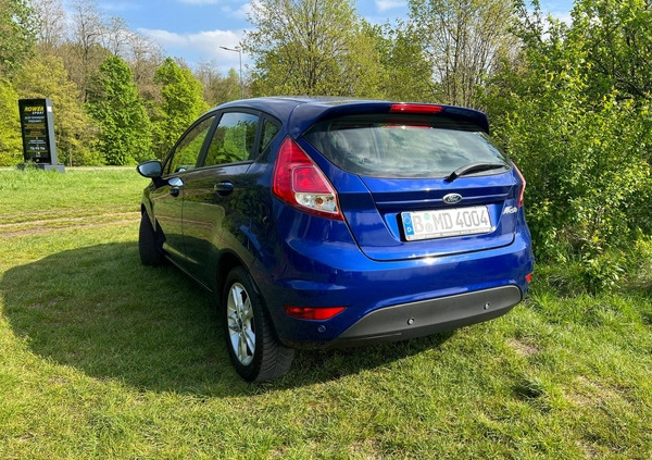 Ford Fiesta cena 31900 przebieg: 101000, rok produkcji 2015 z Sosnowiec małe 191